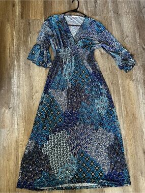 Blue Patterned V-Neck Maxi Dress